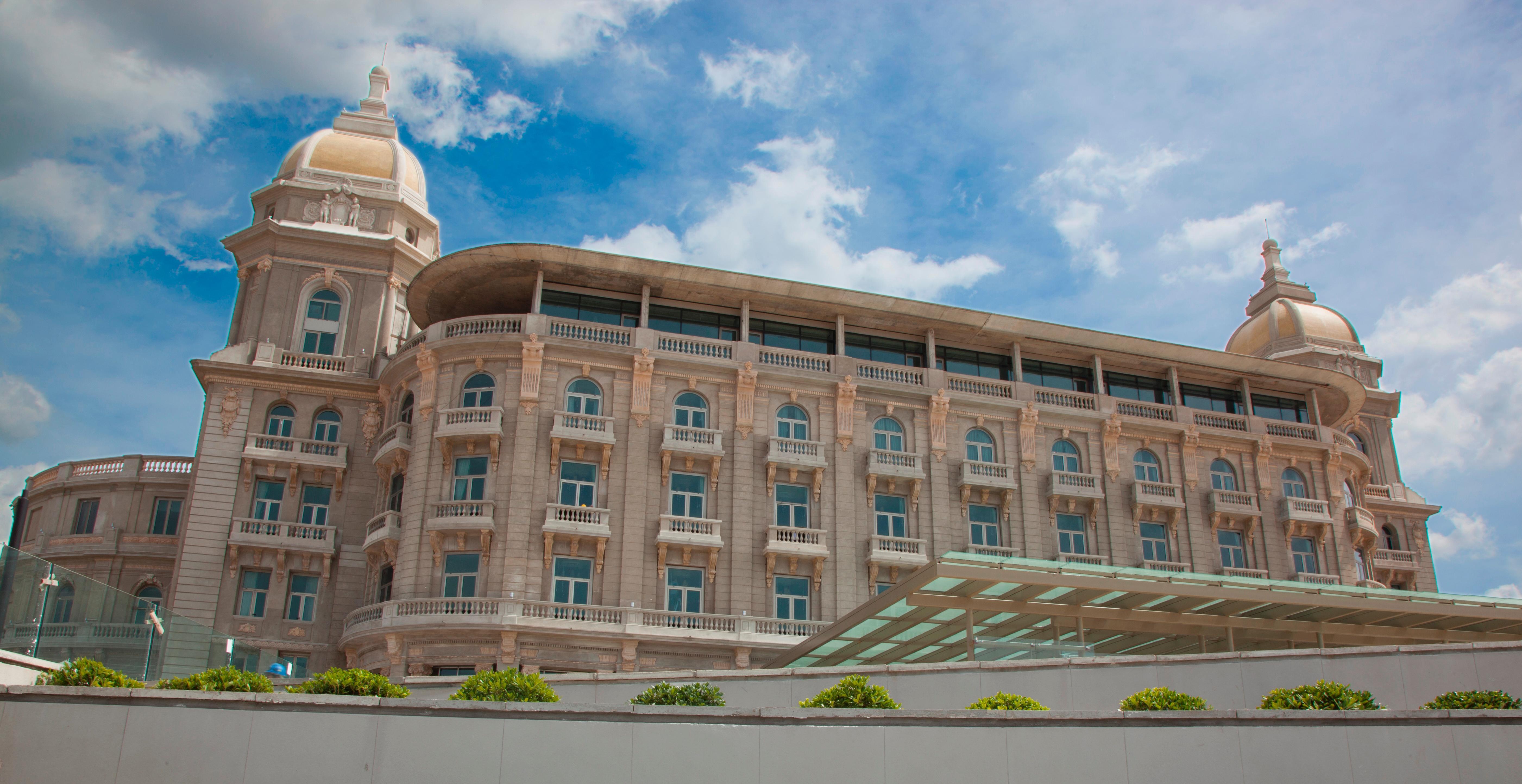 蒙得维的亚卡拉斯科赌场和spa中心索菲特酒店 外观 照片 The Grand Hotel