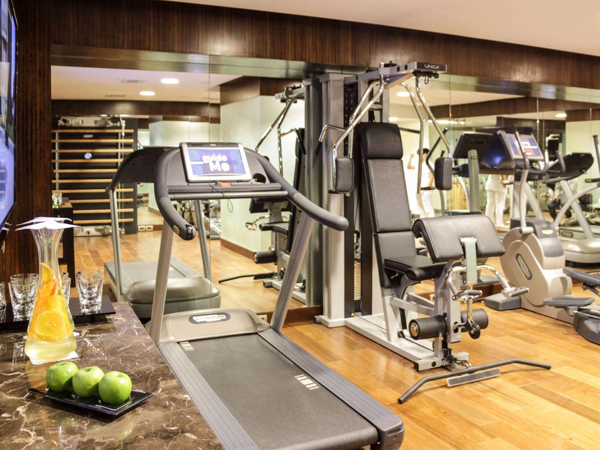 蒙得维的亚卡拉斯科赌场和spa中心索菲特酒店 外观 照片 The gym at the hotel
